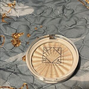 OFRA Highlighter in Blissful